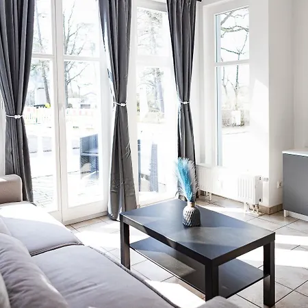 Apartment Aida *