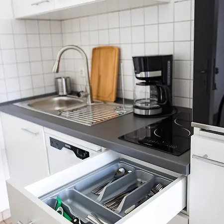 Apartment Aida *