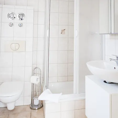 Apartment Aida *
