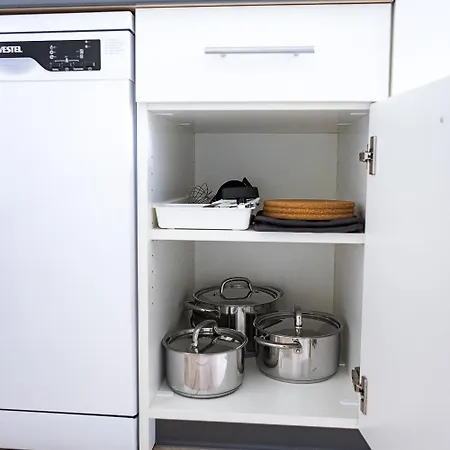 Apartment Aida *